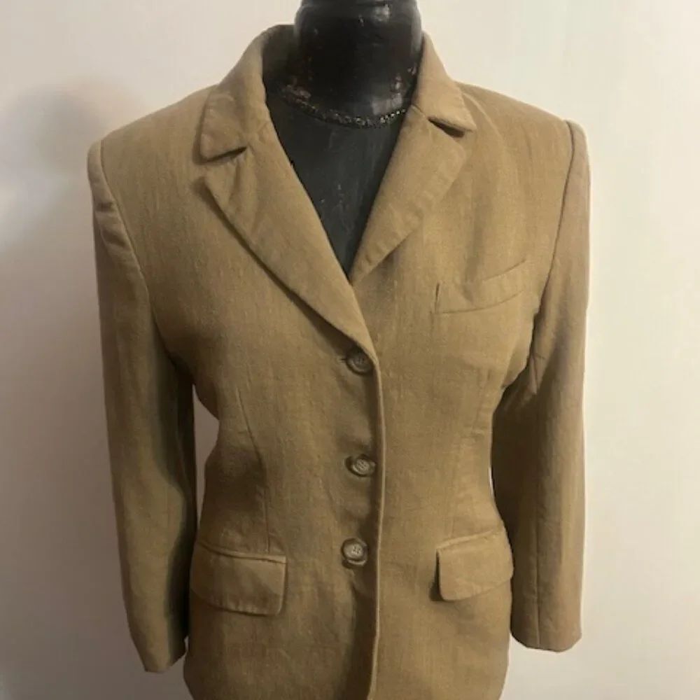 Jones New York Tan Worsted Wool 3 button 3 front pockets blazer, size 12P